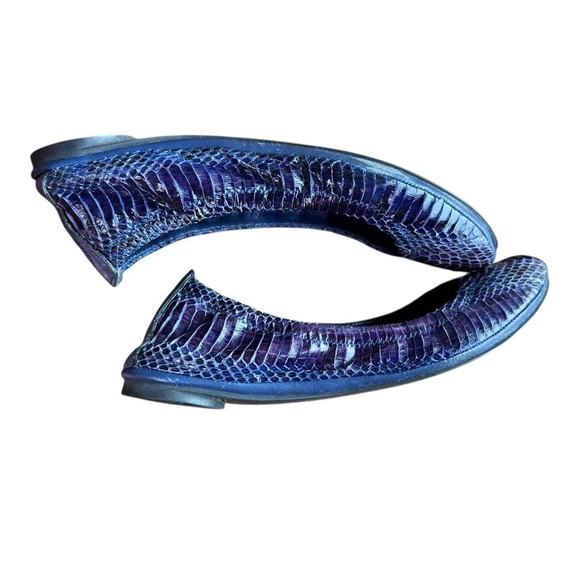 Tory Burch Ultra Marine Eddie Snake Flats Shoes Size 6 1/2 - Picture 6 of 6